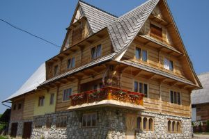 DOM WYPOCZYNKOWY "NA POLANIE"