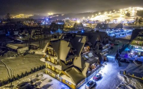 Ośrodki wypoczynkowe i stacja narciarska Kaniówka — noclegi Białka Tatrzańska, Białka Tatrzańska noclegi