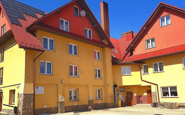 Ośrodek Wczasowy "Groń - Placówka"