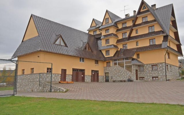 Górski Ośrodek Wczasowy -  Zbójnik  